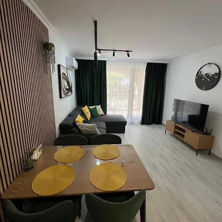 Apartamento Etara 4, - Modern Seaside Elegance